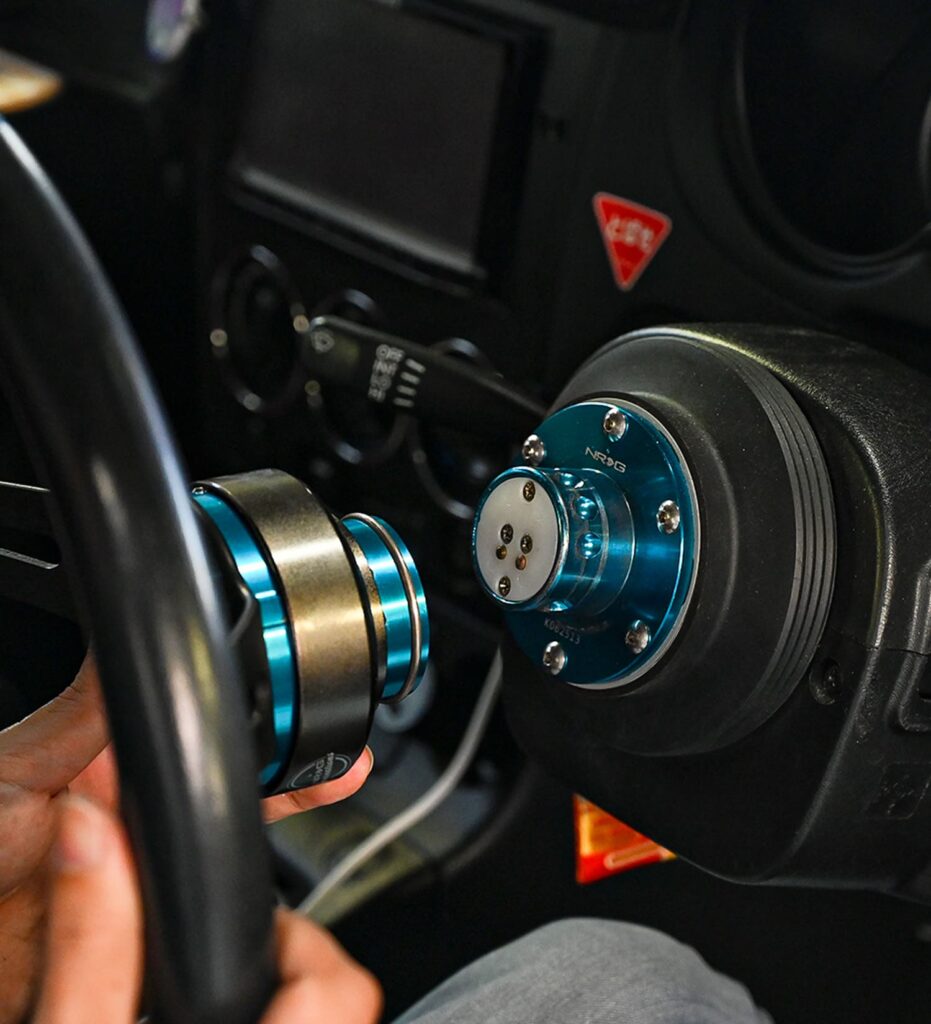 車のハンドルのメンテナンス